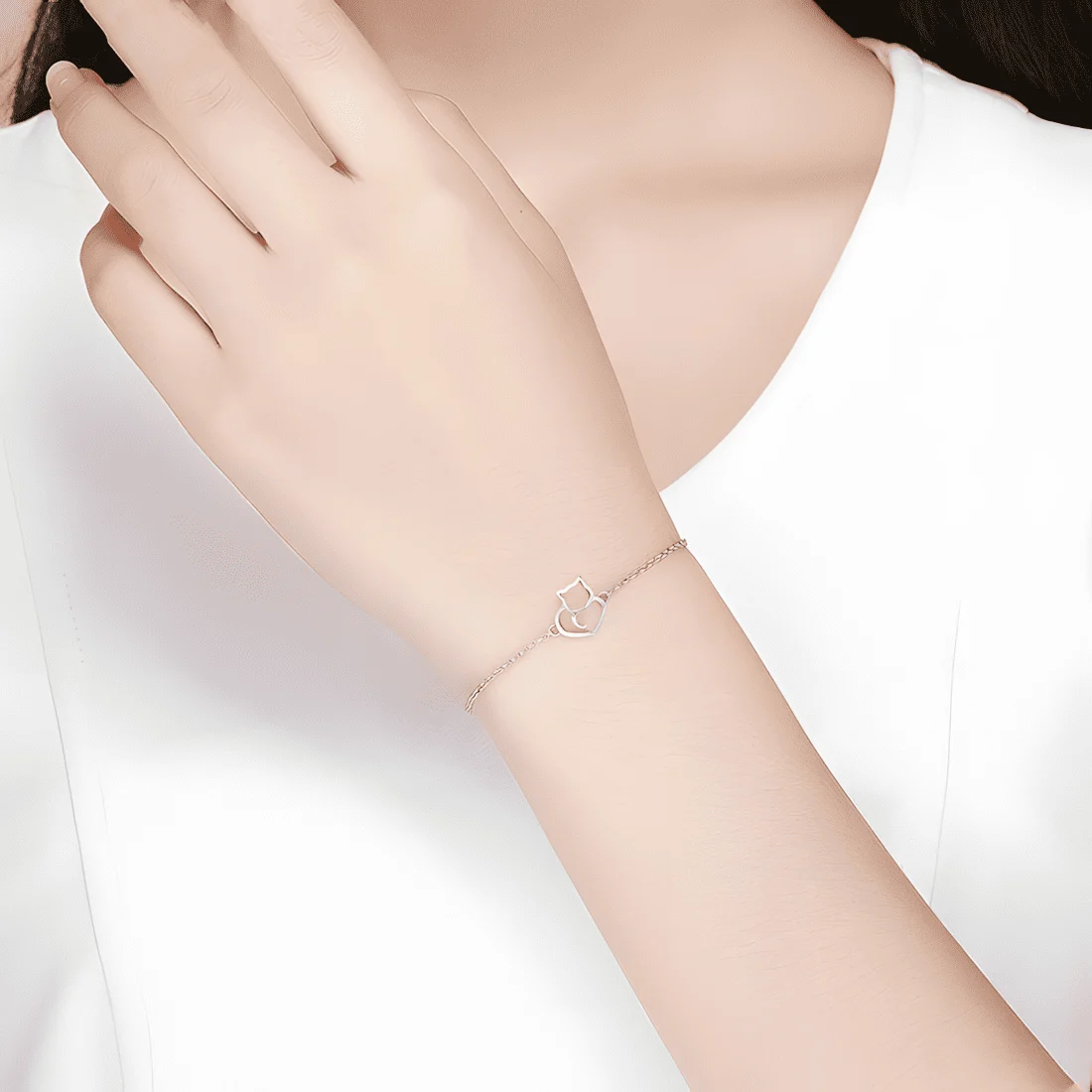 Pulsera Gato con Corazón <myexti><span>Plata de Ley 925, chapada en oro blanco, con longitud ajustable</span></myexti> - Imagen 2