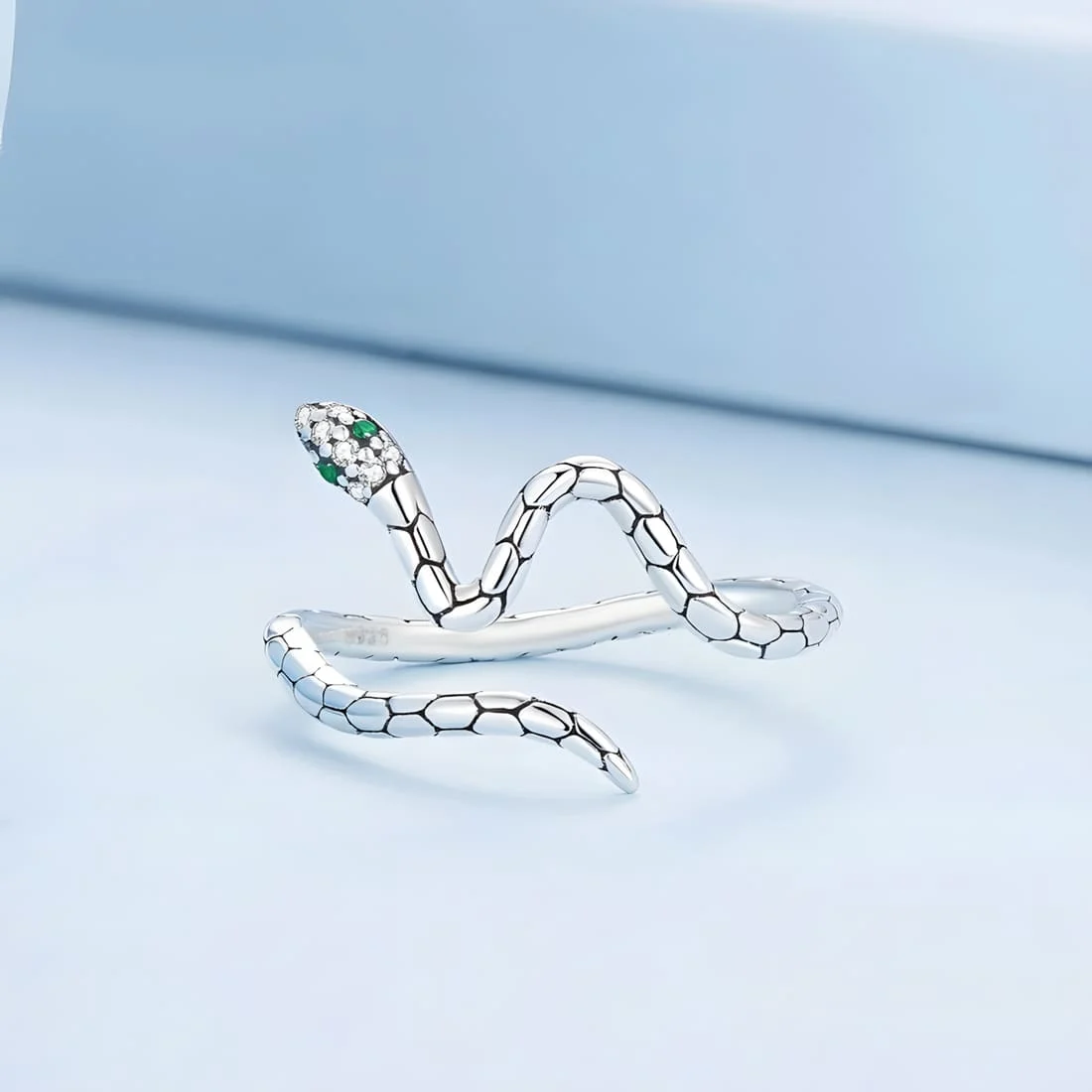 Anillo de Serpiente <myexti><span>Plata de Ley 925, chapada en oro blanco, con circonitas verdes y blancas - ajustable</span></myexti> - Imagen 4