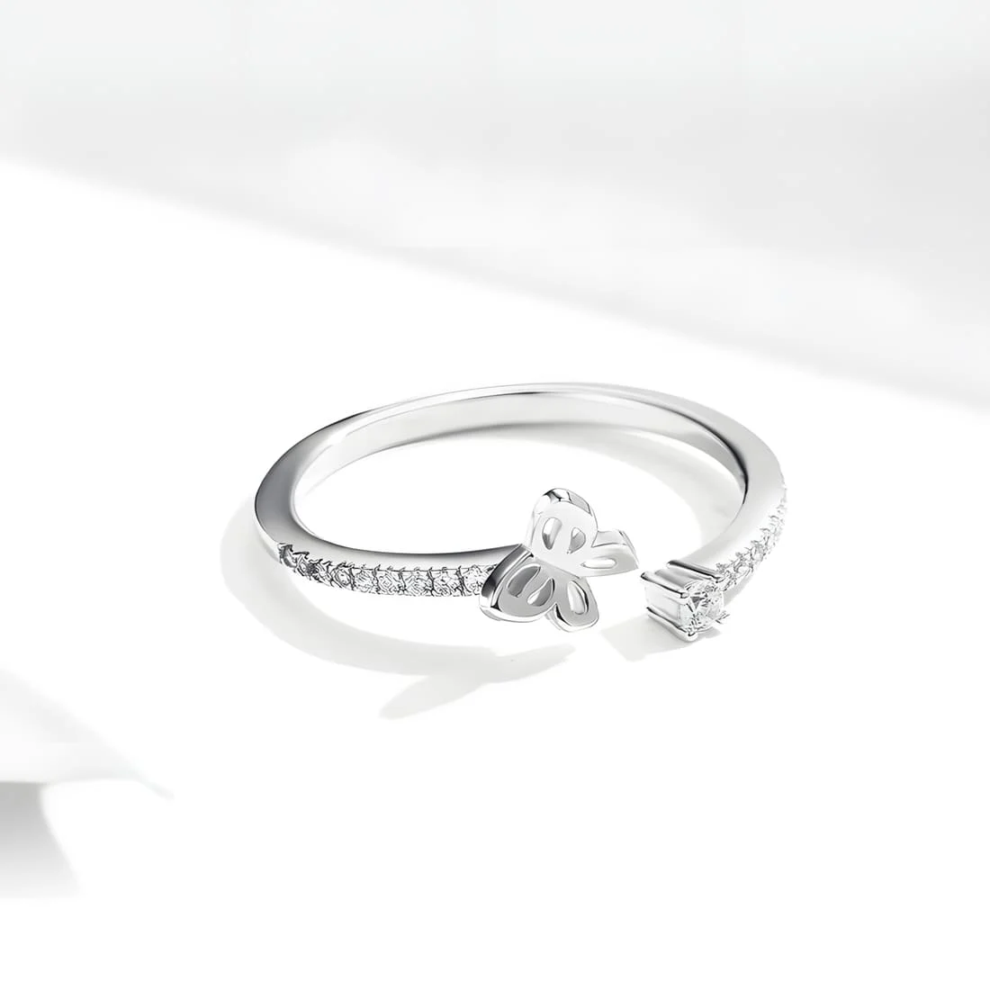 Anillo de Mariposa <myexti><span>Plata de Ley 925, chapada en oro blanco, con circonitas blancas - ajustable</span></myexti> - Imagen 4