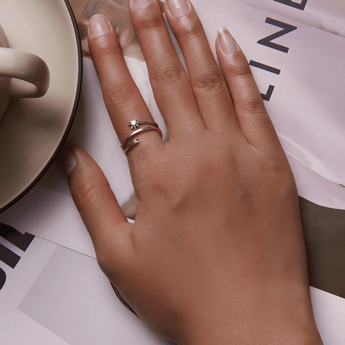 Anillo Estrella Cometa <myexti><span>Plata de Ley 925, chapada en oro blanco, con circonitas - ajustable</span></myexti> - Imagen 2