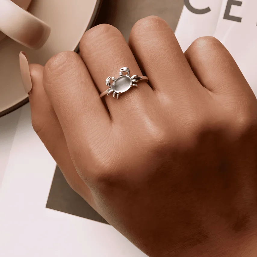 Anillo de Cangrejo <myexti><span>Plata de Ley 925, chapada en oro blanco, con piedra ovalada azul claro - ajustable</span></myexti> - Imagen 2