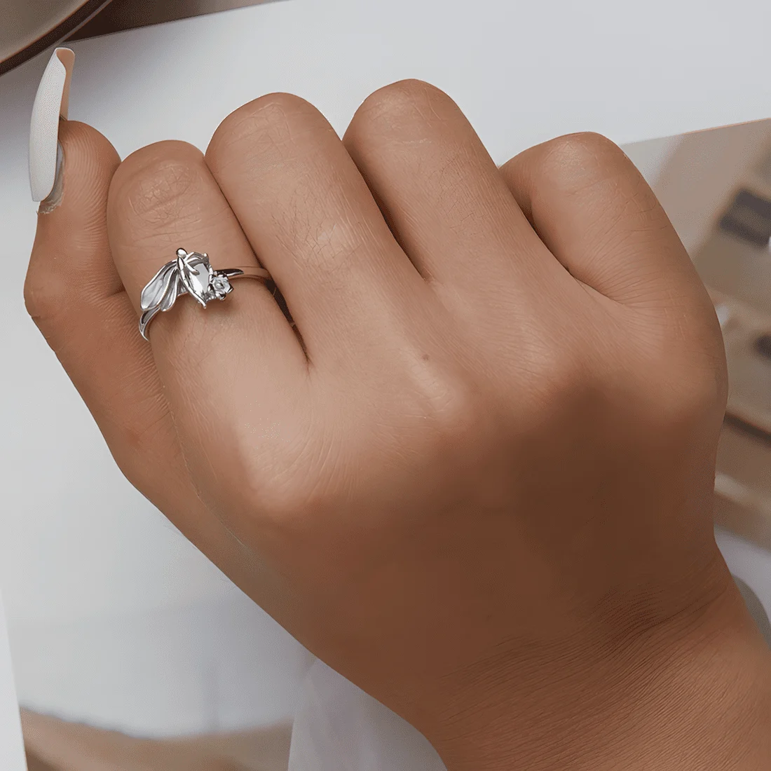 Anillo de Libélula <myexti><span>Plata de Ley 925, chapada en oro blanco, esmaltado a mano con circonitas verde aqua - ajustable</span></myexti> - Imagen 2