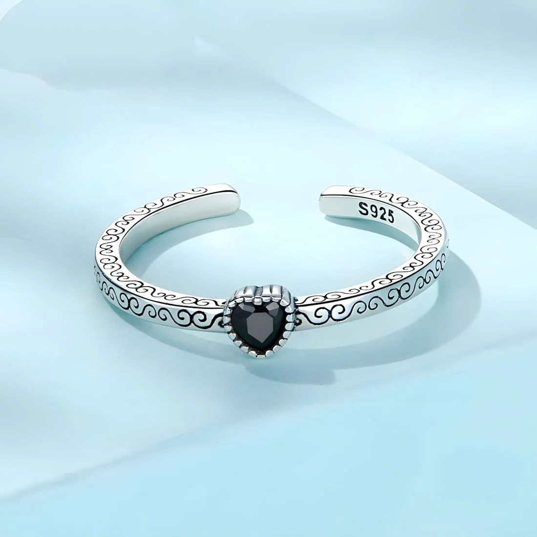 Anillo de Corazón Negro <myexti><span>Plata de Ley 925, chapada en oro blanco, con circonitas negras y grabados vintage - ajustable</span></myexti> - Imagen 4