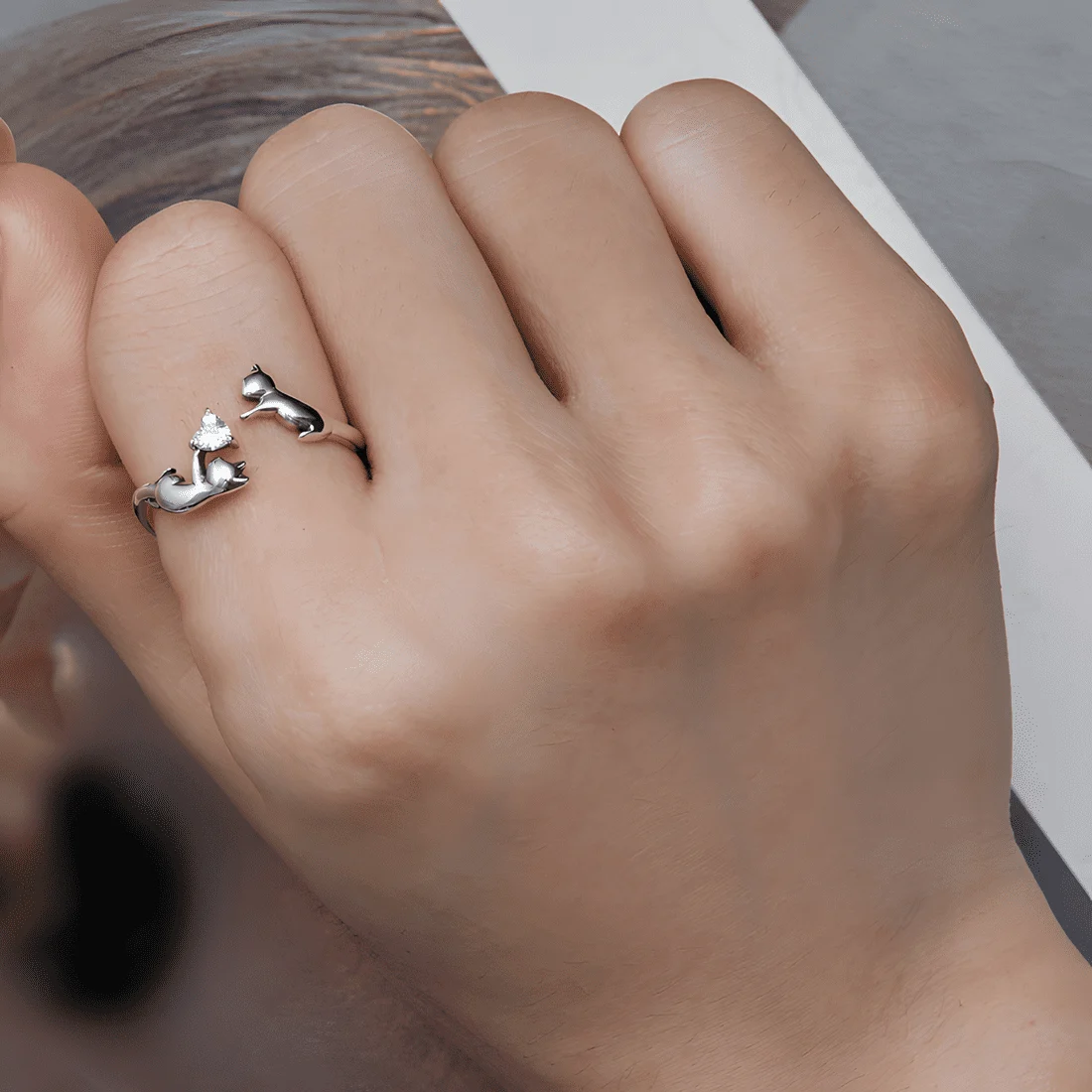 Anillo Gatos Juguetones <myexti><span>Plata de Ley 925, chapada en oro blanco, con circonita en forma de corazón - ajustable</span></myexti> - Imagen 5