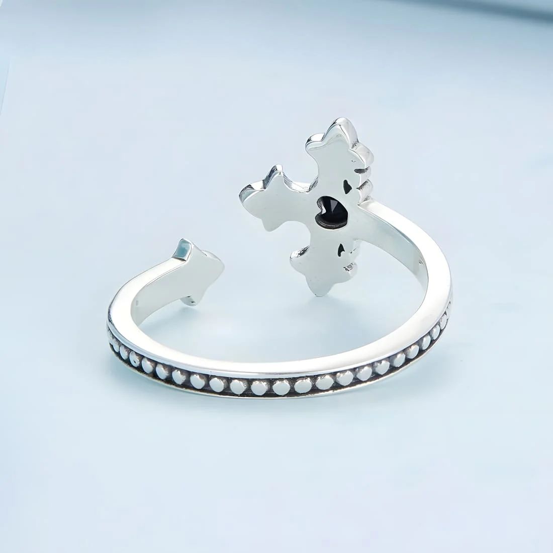 Anillo Cruz con Corazón Negro <myexti><span>Plata de Ley 925, chapada en oro blanco, con circonitas negras - ajustable</span></myexti> - Imagen 4