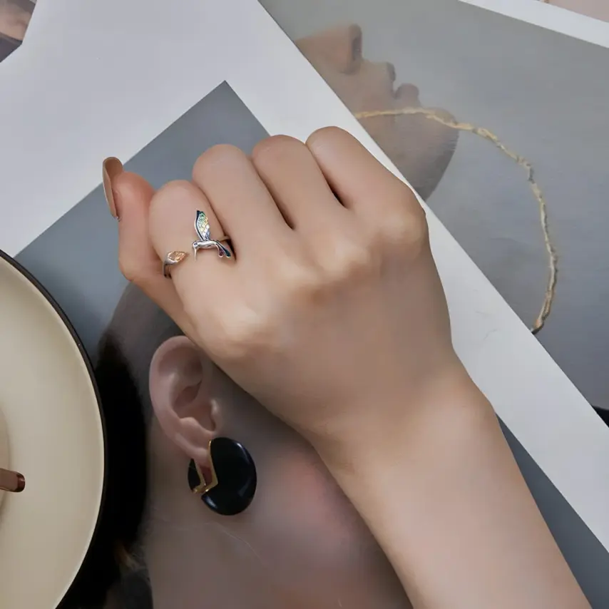 Anillo de Colibrí <myexti><span>Plata de Ley 925, chapada en oro blanco, con detalles esmaltados a mano y circonitas de colores - ajustable</span></myexti> - Imagen 5