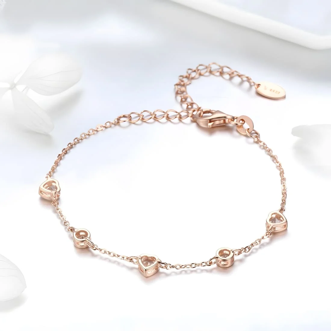 Pulsera Corazones Brillantes <myexti><span>Plata de Ley 925, chapada en oro rosa, con circonitas y longitud ajustable</span></myexti> - Imagen 4