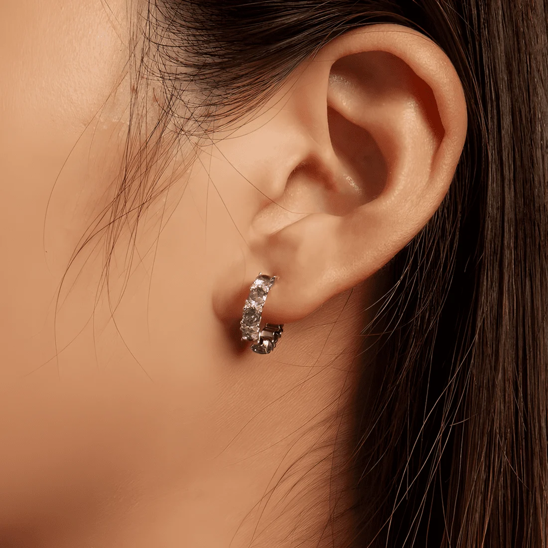 Pendientes de Aro Púrpura <myexti><span>Plata de Ley 925, chapada en oro blanco, con circonitas púrpuras</span></myexti> - Imagen 2