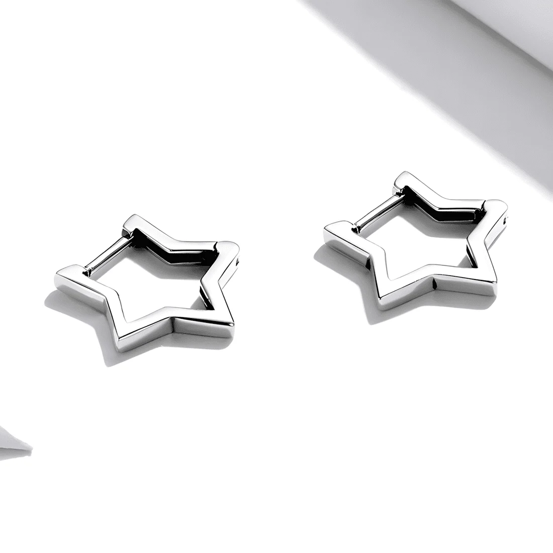Pendientes de Aro con Estrella <myexti><span>Plata de Ley 925, chapada en oro blanco</span></myexti> - Imagen 3