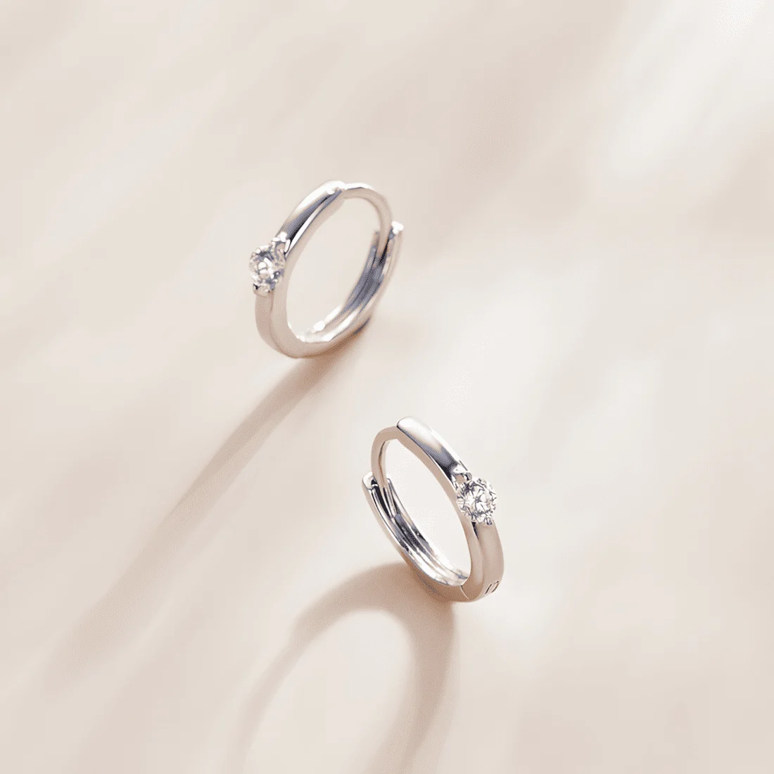 Pendientes de Aro con Solitario <myexti><span>Plata de Ley 925, chapada en oro blanco, con circonitas</span></myexti> - Imagen 3