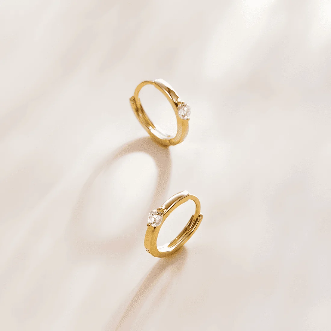 Pendientes de Aro con Solitario <myexti><span>Plata de Ley 925, chapada en oro amarillo, con circonitas</span></myexti> - Imagen 3