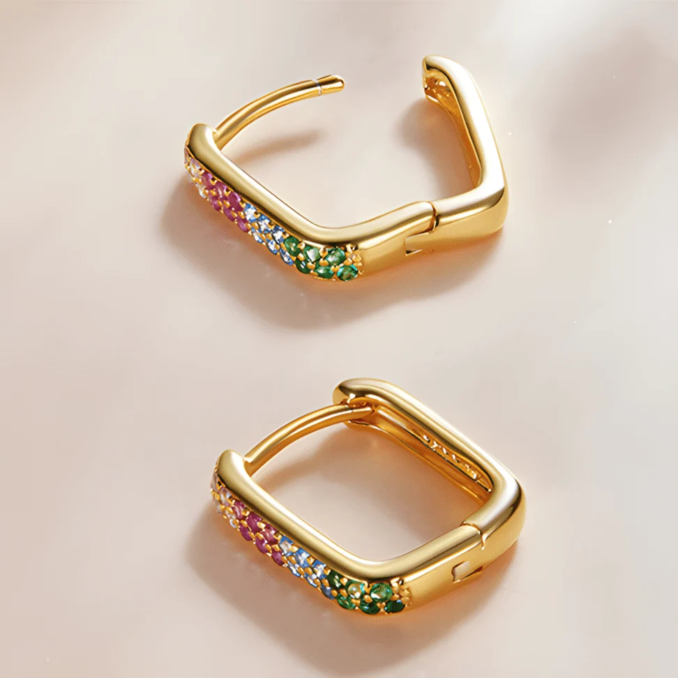 Pendientes de Aro Rectangular Arcoíris <myexti><span>Plata de Ley 925, chapada en oro amarillo, con circonitas multicolores</span></myexti> - Imagen 3
