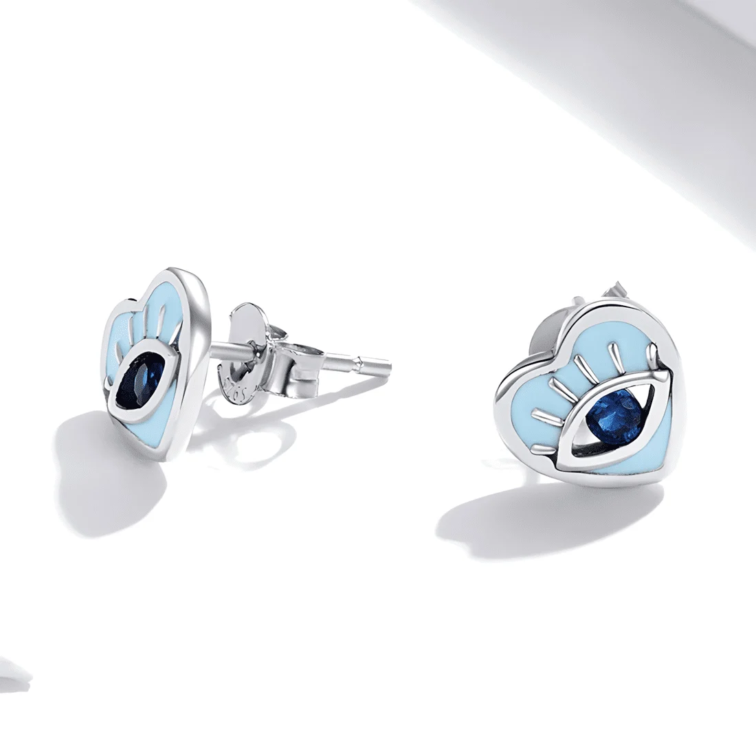 Pendientes de Corazones Ojo del Diablo <myexti><span>Plata de Ley 925, chapada en oro blanco, con esmalte azul claro y circonitas azules</span></myexti> - Imagen 4
