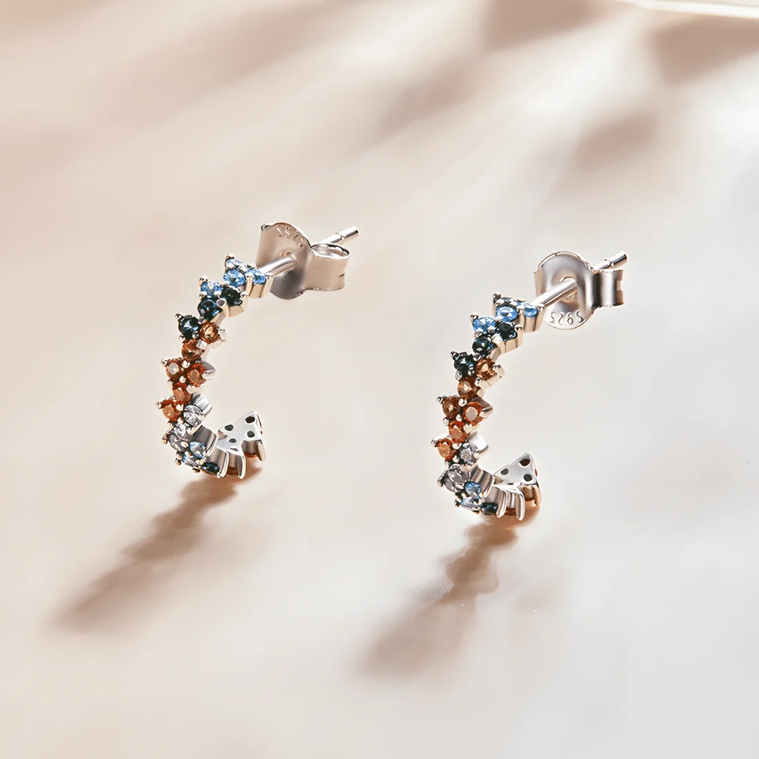 Pendientes de Aro Arcoíris <myexti><span>Plata de Ley 925, chapada en oro blanco, con circonitas multicolores</span></myexti> - Imagen 4