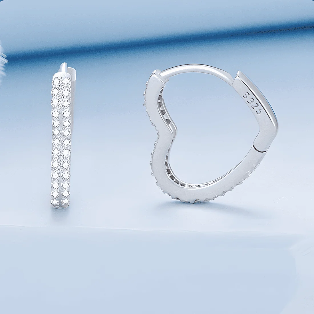 Pendientes de Aro con Corazón <myexti><span>Plata de Ley 925, chapada en oro blanco, con circonitas</span></myexti> - Imagen 4