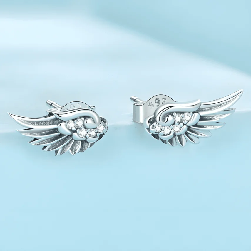 Pendientes de Botón con Alas <myexti><span>Plata de Ley 925, chapada en oro blanco, con circonitas</span></myexti> - Imagen 3