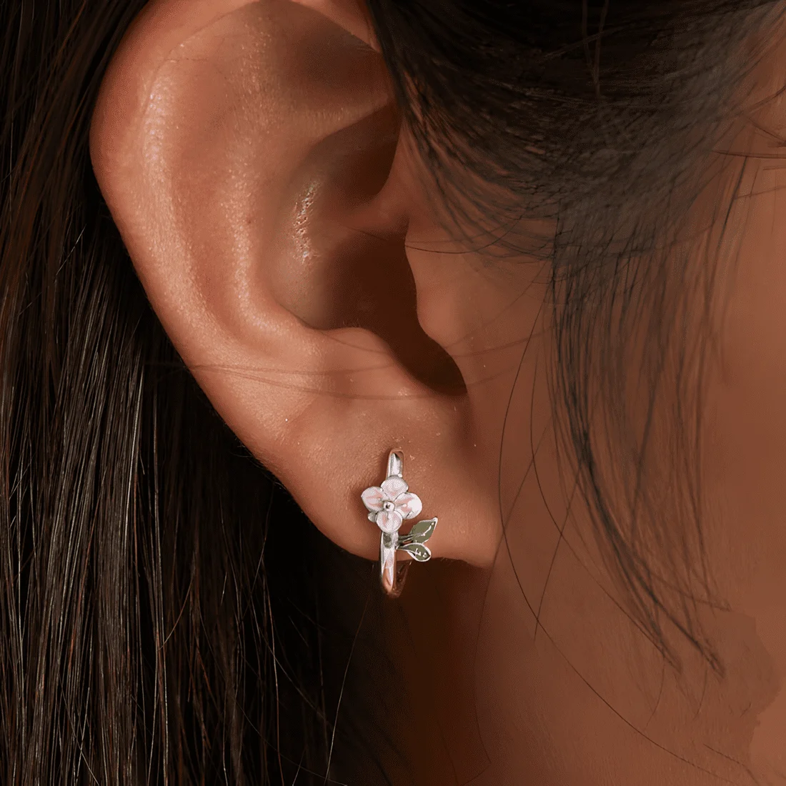 Pendientes de Gota con Flor de Cerezo <myexti><span>Plata de Ley 925, chapada en oro blanco, esmaltados en rosa y verde</span></myexti> - Imagen 2