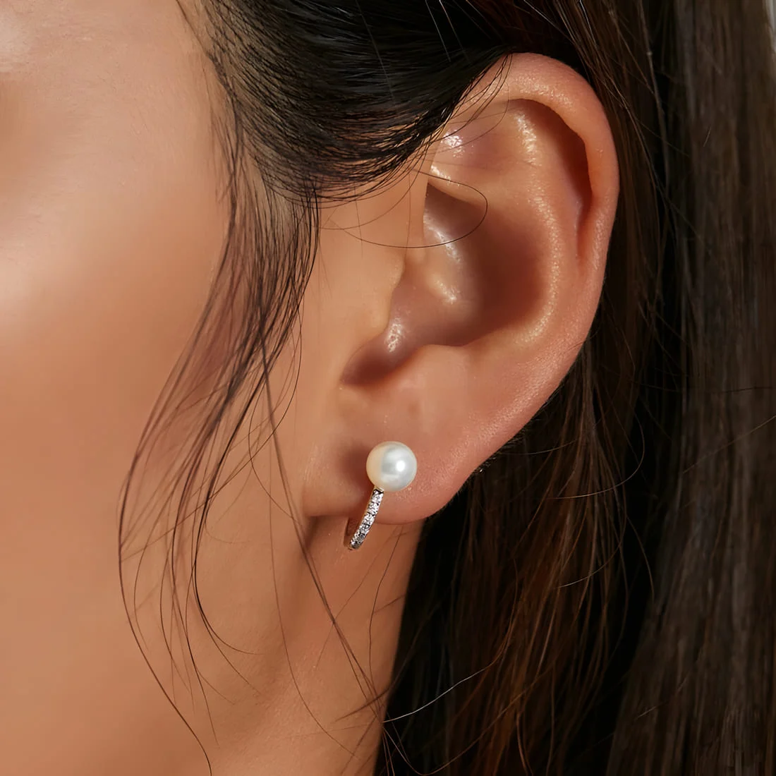 Pendientes de Aro con Perlas <myexti><span>Plata de Ley 925, chapada en oro blanco, con perlas naturales y circonitas</span></myexti> - Imagen 2