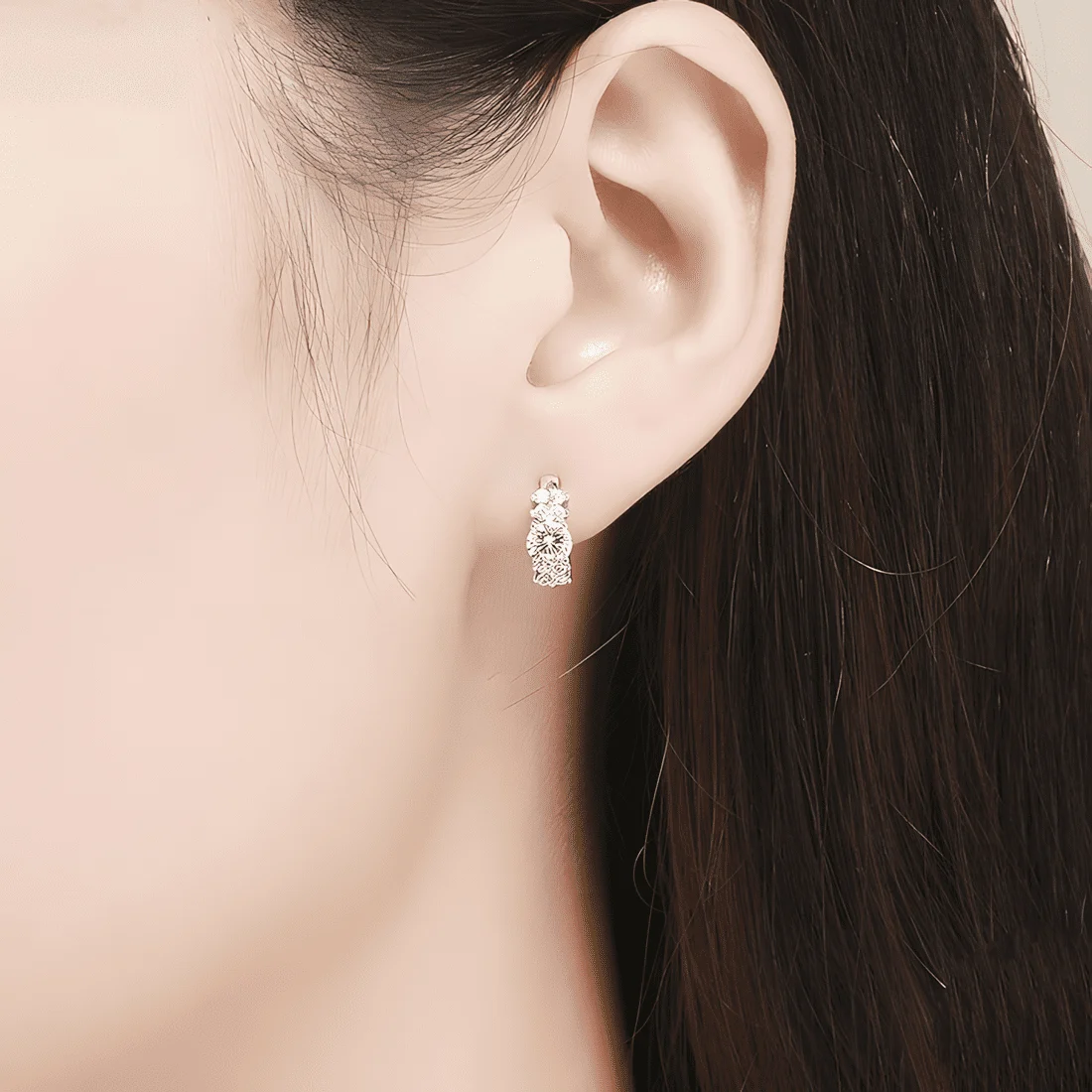 Pendientes de Aro Brillantes <myexti><span>Plata de Ley 925, chapada en oro blanco, con circonitas</span></myexti> - Imagen 2