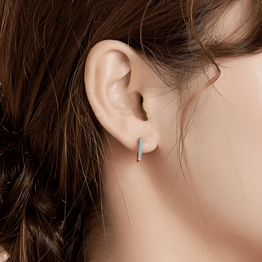 Pendientes de Aro Brillantes <myexti><span>Plata de Ley 925, chapada en oro blanco, con circonitas azul claro</span></myexti> - Imagen 2