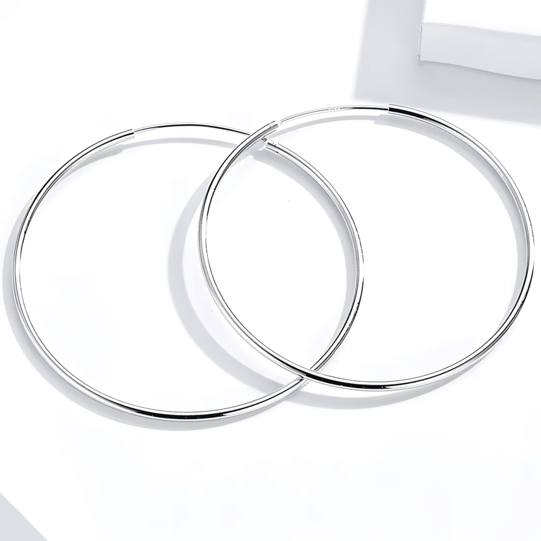 Pendientes de Aro Grandes <myexti><span>Plata de Ley 925, chapada en oro blanco</span></myexti> - Imagen 3