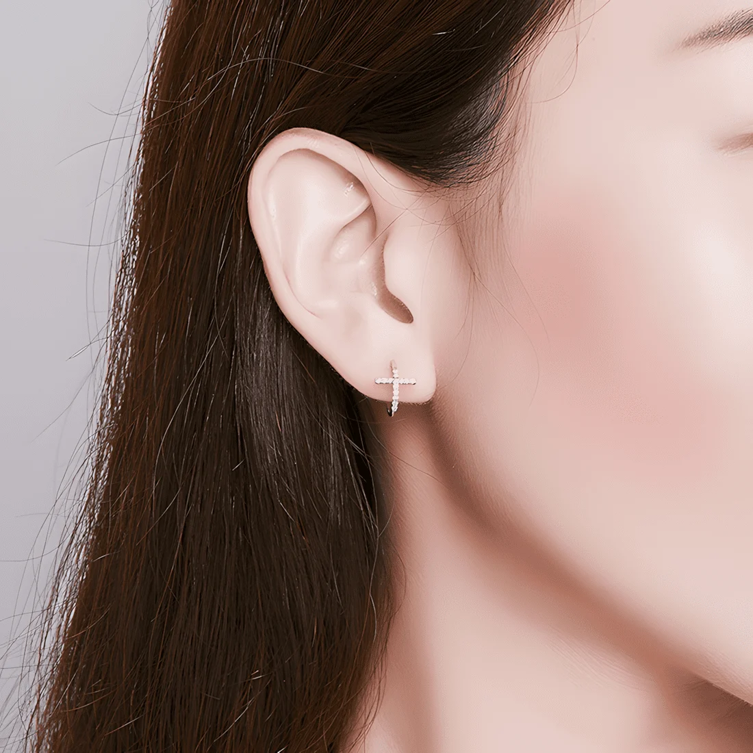 Pendientes de Aro con Cruces Brillantes <myexti><span>Plata de Ley 925, chapada en oro blanco, con circonitas</span></myexti> - Imagen 2