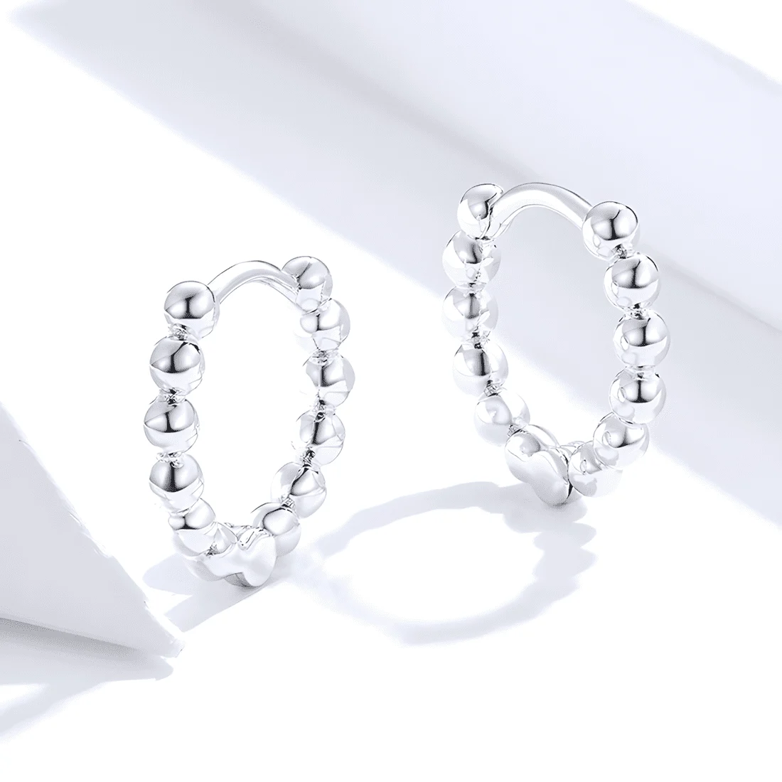 Pendientes de Aro con Esferas <myexti><span>Plata de Ley 925, chapada en oro blanco</span></myexti> - Imagen 3