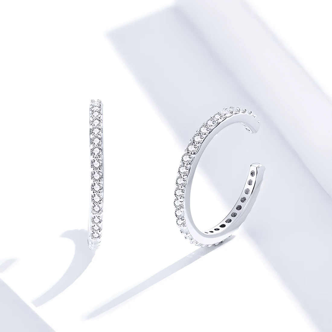 Puños para orejas de Aro Brillantes <myexti><span>Plata de Ley 925, chapada en oro blanco, con circonitas</span></myexti> - Imagen 4