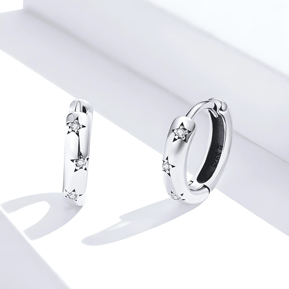 Pendientes de Aro con Estrellas <myexti><span>Plata de Ley 925, chapada en oro blanco, con circonitas</span></myexti> - Imagen 5