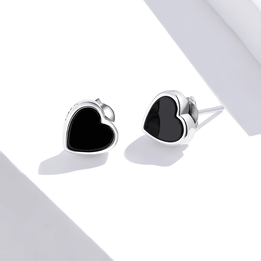 Pendientes de Botón Corazón Negro <myexti><span>Plata de Ley 925, chapada en oro blanco, con piedras de ágata</span></myexti> - Imagen 5