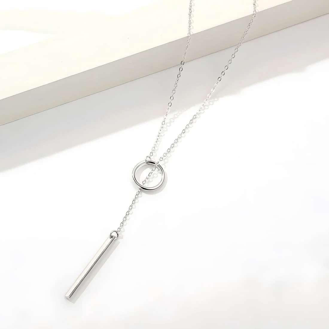 Collar con Colgante de Barra <myexti><span>Plata de Ley 925, chapada en oro blanco, con longitud ajustable y estilo minimalista</span></myexti> - Imagen 3