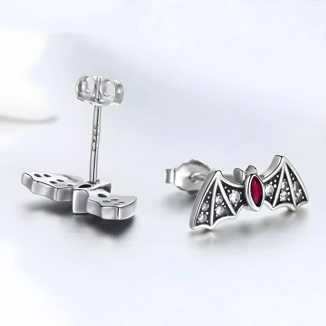 Pendientes de Botón Murciélagos <myexti><span>Plata de Ley 925, chapada en oro blanco, con circonitas blancas y rojas</span></myexti> - Imagen 4