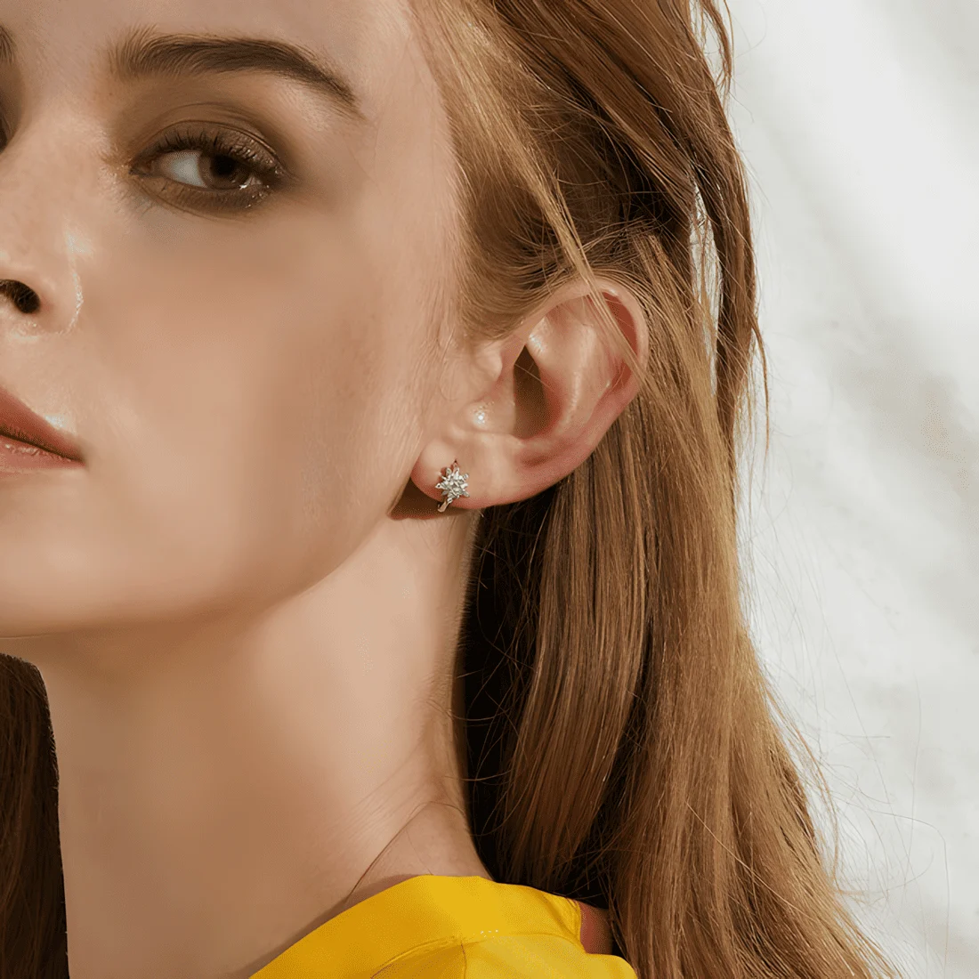 Pendientes de Botón Luna y Estrella <myexti><span>Plata de Ley 925, chapada en oro blanco, con circonitas</span></myexti> - Imagen 2