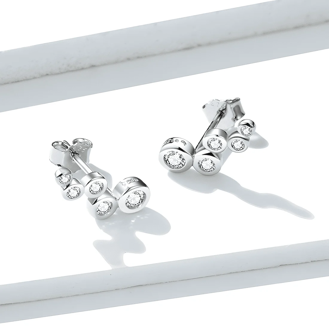 Pendientes de Botón Burbujas <myexti><span>Plata de Ley 925, chapada en oro blanco, con circonitas</span></myexti> - Imagen 4