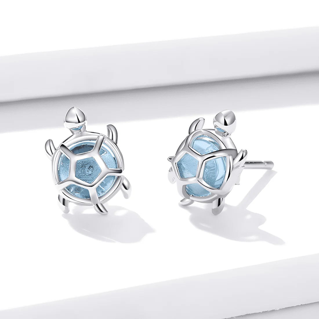 Pendientes de Botón Tortuga <myexti><span>Plata de Ley 925, chapada en oro blanco, con circonitas azules</span></myexti> - Imagen 4