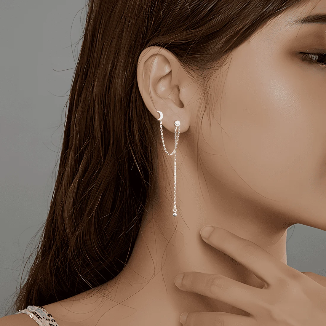 Pendientes de Botón Luna y Estrellas <myexti><span>Plata de Ley 925, chapada en oro blanco, asimétricos con colgante de cadena y circonitas</span></myexti> - Imagen 2