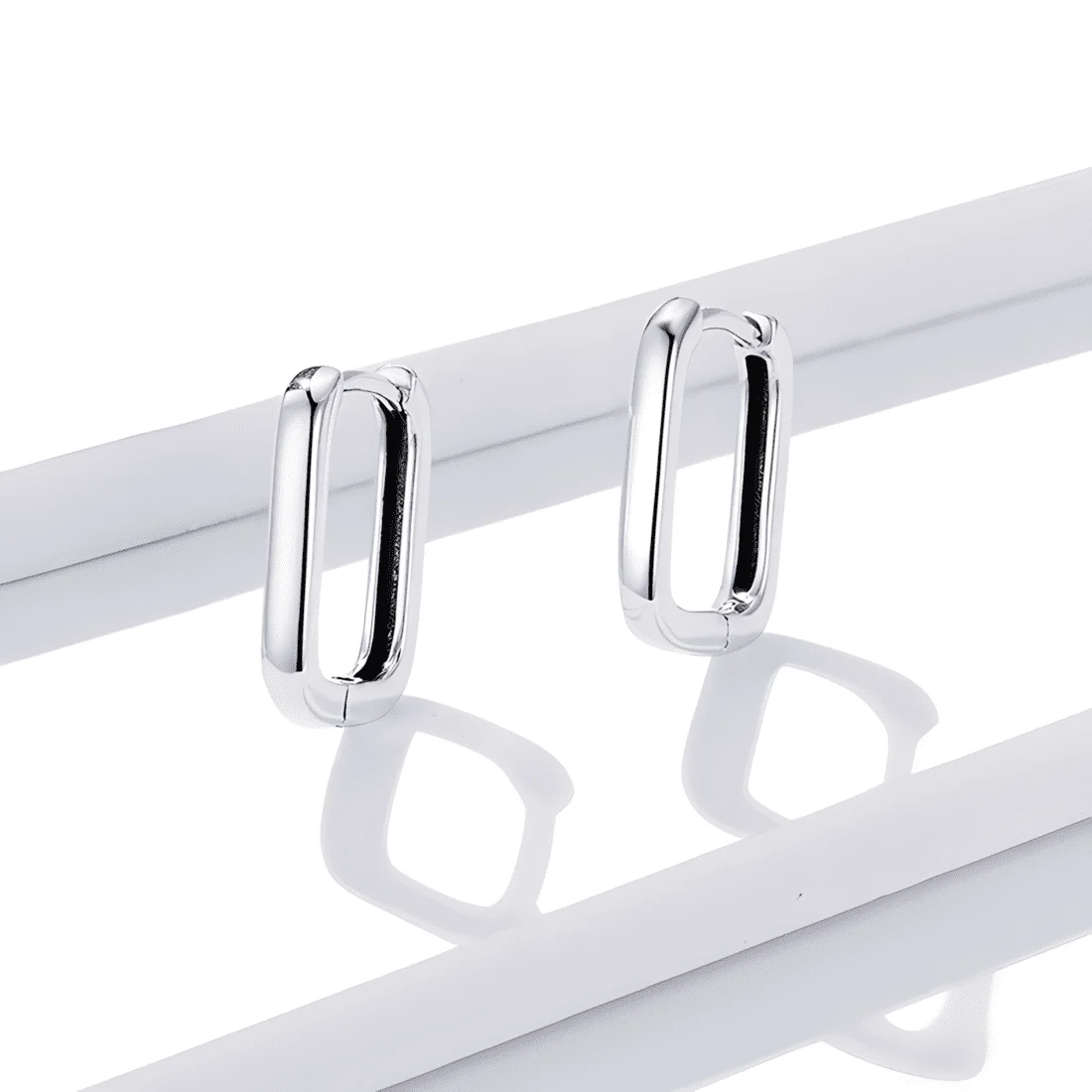 Pendientes de Aro Rectangulares <myexti><span>Plata de Ley 925, chapada en oro blanco, con diseño minimalista</span></myexti> - Imagen 3