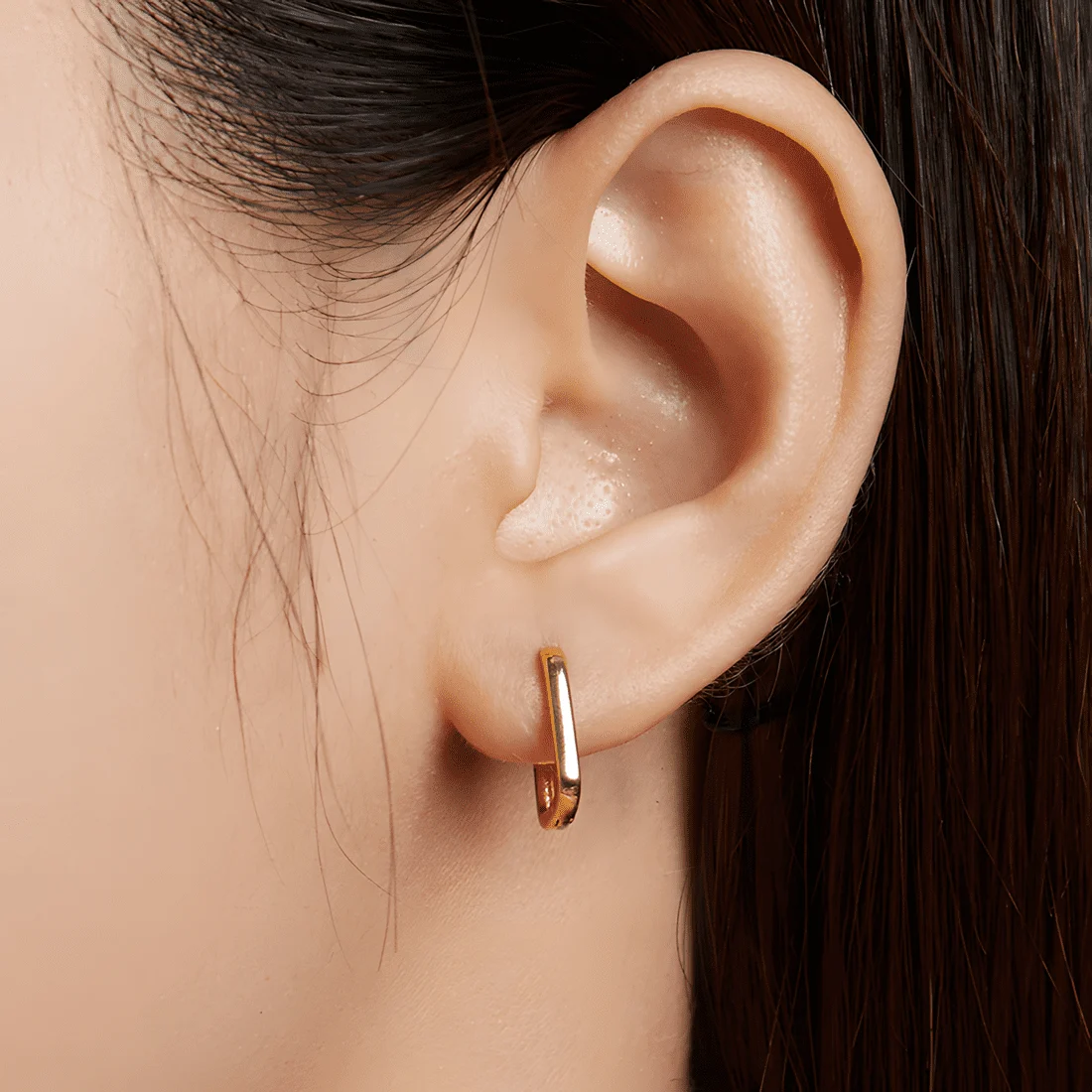 Pendientes de Aro Rectangulares <myexti><span>Plata de Ley 925, chapada en oro amarillo, con diseño minimalista</span></myexti> - Imagen 2