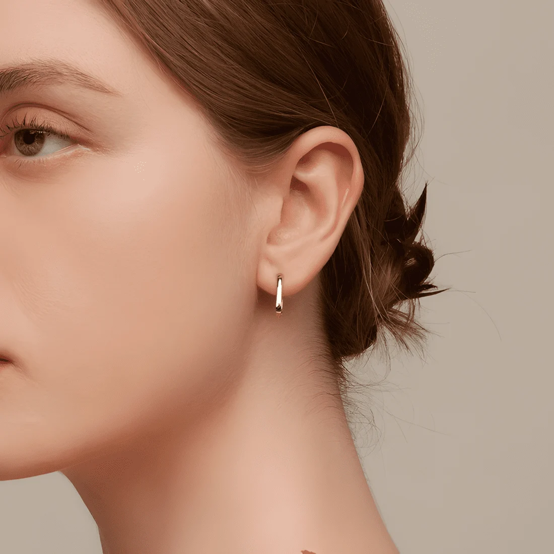 Pendientes de Aro Rectangulares <myexti><span>Plata de Ley 925, chapada en oro amarillo, con diseño minimalista</span></myexti> - Imagen 4