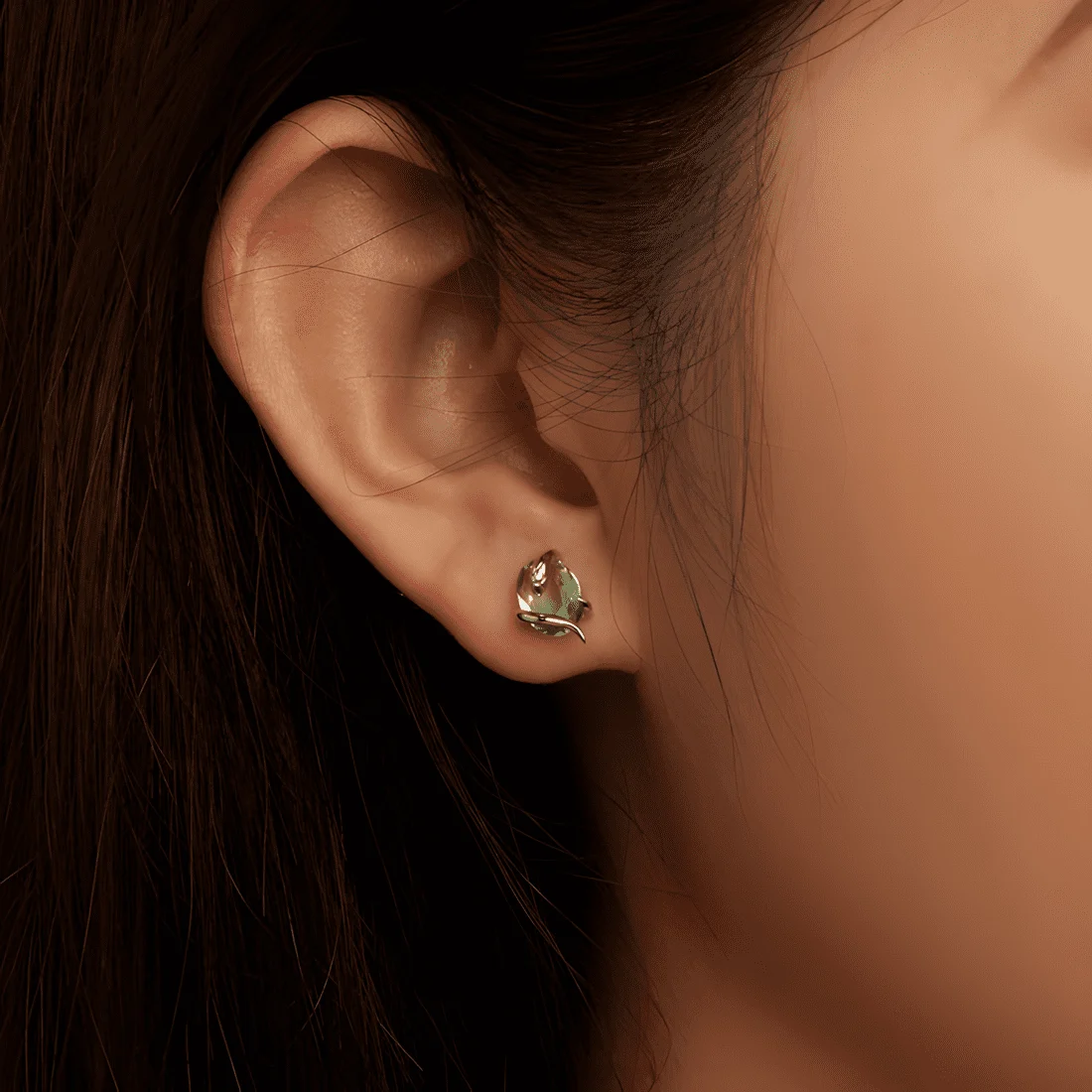 Pendientes de Botón Serpientes <myexti><span>Plata de Ley 925, chapada en oro blanco, con cristales verde agua</span></myexti> - Imagen 2