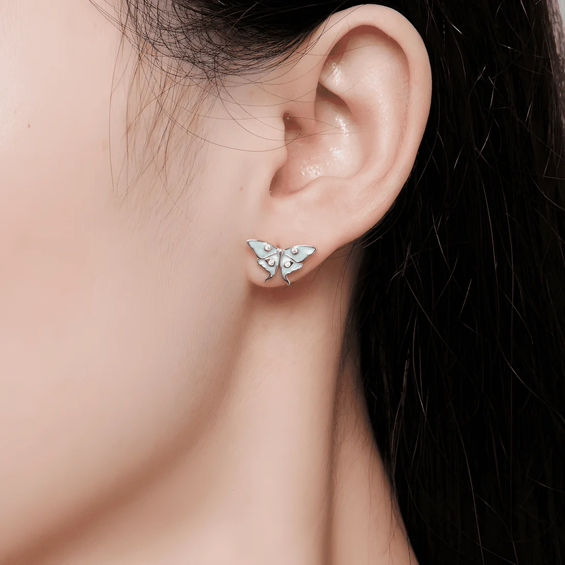 Pendientes de Botón Mariposas <myexti><span>Plata de Ley 925, chapada en oro blanco, esmaltados a mano, con circonitas</span></myexti> - Imagen 2