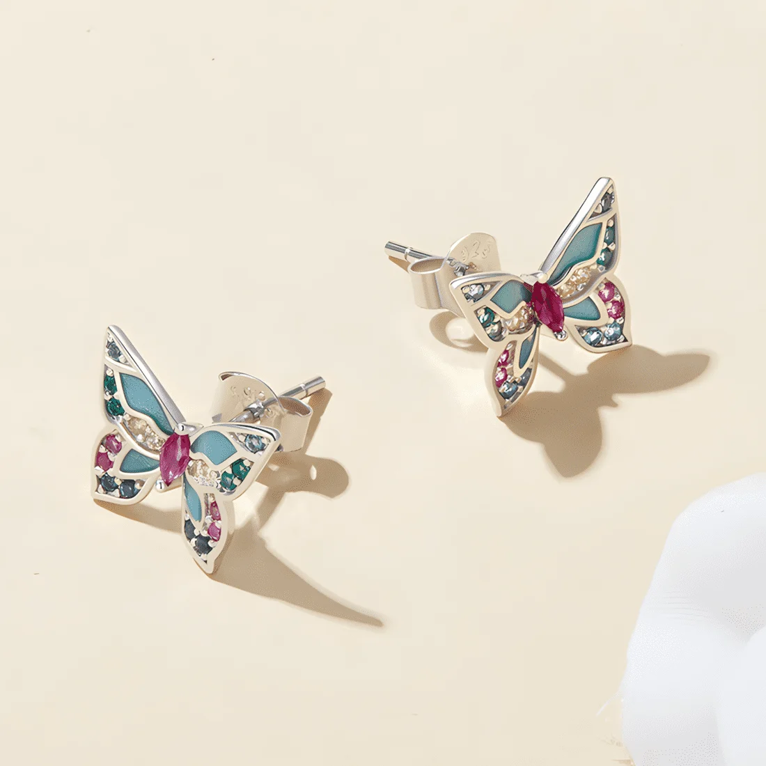 Pendientes de Botón Mariposas <myexti><span>Plata de Ley 925, chapada en oro blanco, esmaltados a mano, con circonitas de colores</span></myexti> - Imagen 4