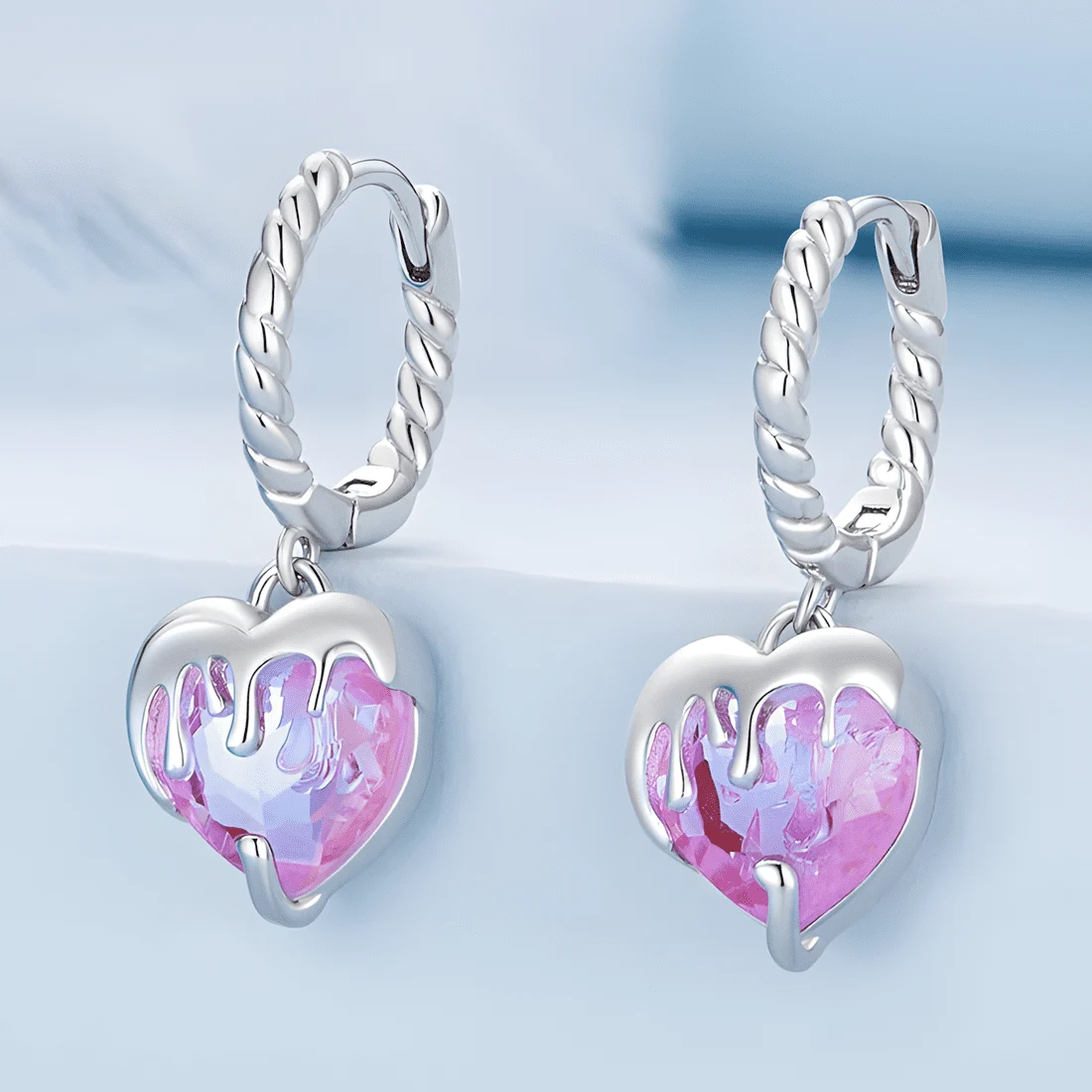 Pendientes de Aro con Corazón Rosa Goteante <myexti><span>Plata de Ley 925, chapada en oro blanco, con circonitas rosas en forma de corazón</span></myexti> - Imagen 3