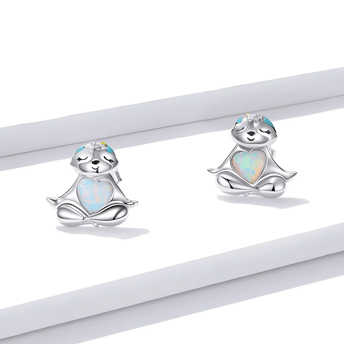 Pendientes de Perezoso en Yoga <myexti><span>Plata de Ley 925, chapada en oro blanco, con ópalo y esmalte de colores</span></myexti> - Imagen 5