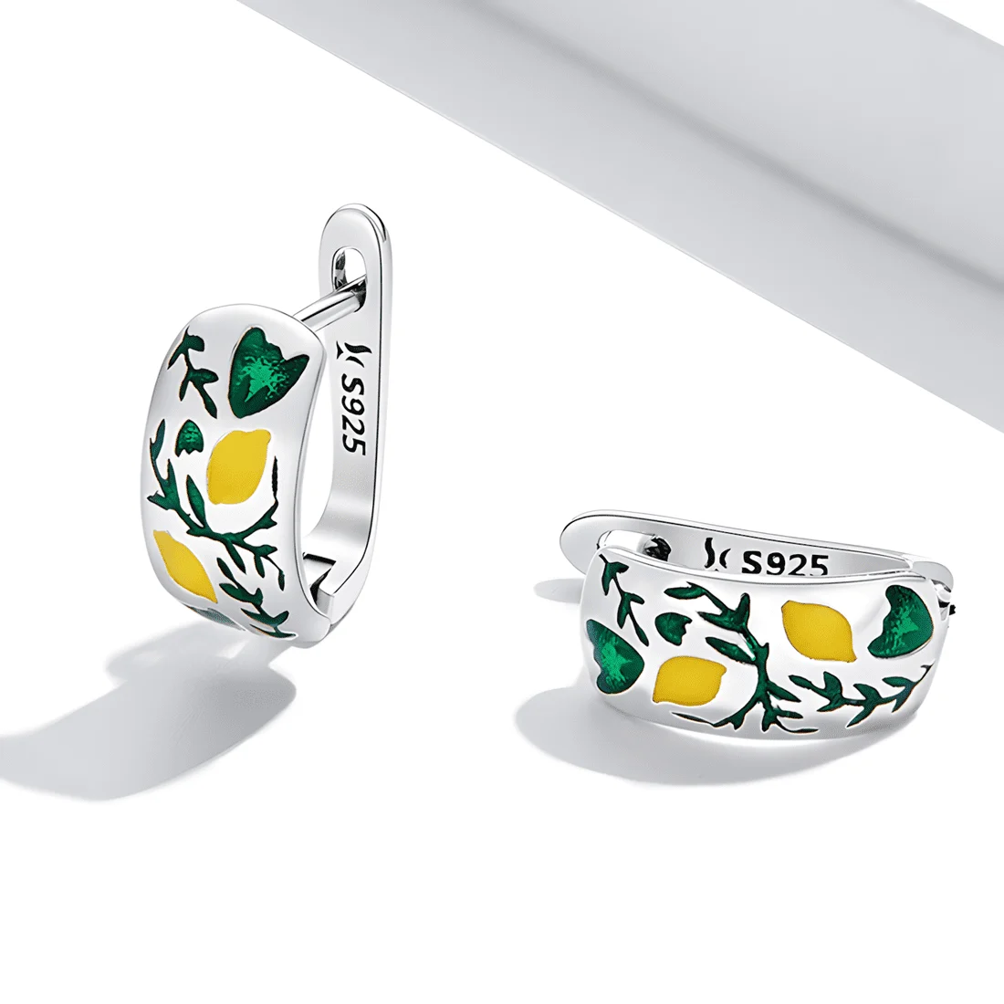 Pendientes de Aro Árbol de Limón <myexti><span>Plata de Ley 925, chapada en oro blanco, con esmalte amarillo y verde</span></myexti> - Imagen 3