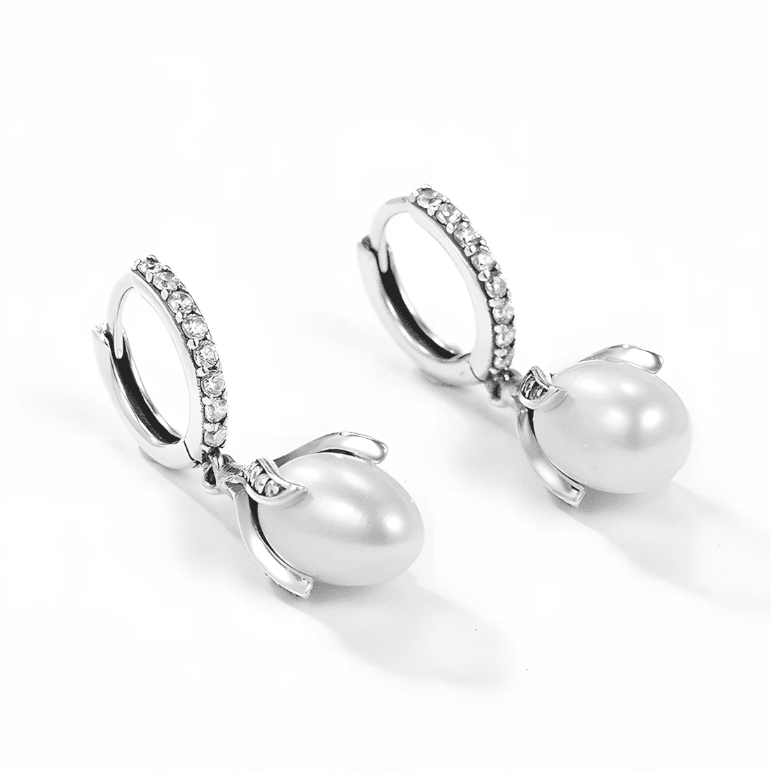 Pendientes de Aro con Perlas Colgantes <myexti><span>Plata de Ley 925, chapada en oro blanco, con circonitas y perlas naturales</span></myexti> - Imagen 3
