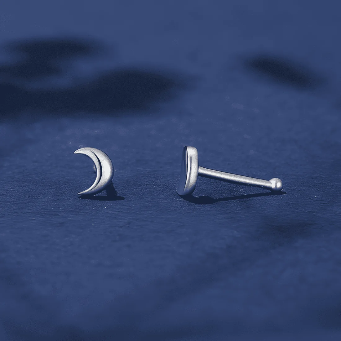 Pendientes de Botón Lunas Pequeñas <myexti><span>Plata de Ley 925, chapada en oro blanco</span></myexti> - Imagen 4