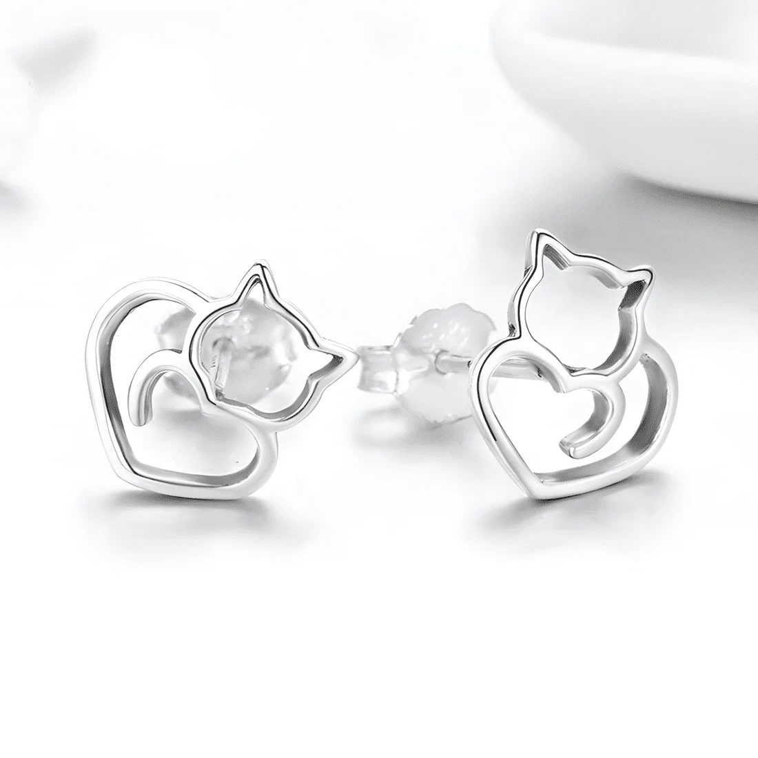 Pendientes de Botón Gato con Corazón <myexti><span>Plata de Ley 925, chapada en oro blanco</span></myexti> - Imagen 3
