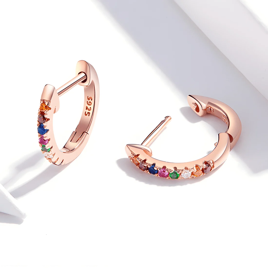 Pendientes de Aro Brillantes Arcoíris <myexti><span>Plata de Ley 925, chapada en oro rosa, con circonitas de colores</span></myexti> - Imagen 4
