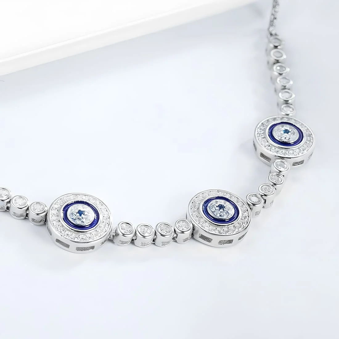 Pulsera Ojos de Alá <myexti><span>Plata de Ley 925, chapada en oro blanco, con circonitas y longitud ajustable</span></myexti> - Imagen 3